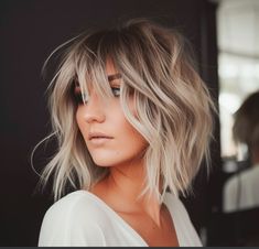 Short Hair Event Styles, Hair Types Drawing, Wispy Lob, Hairstyles Event, Hair Types Chart, Color For Black Hair, Hair Types Men, Shortish Hair, Fav Hairstyles