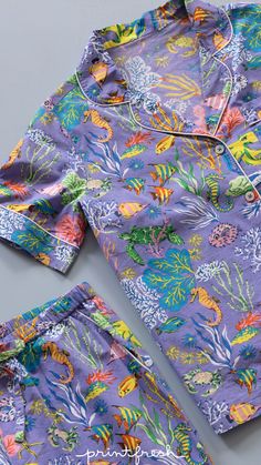 Pajama Set Comfy, Tropical Pajama Set, Tropical Pajamas, Fun Pajamas Women, Underwater Pattern, Fun Pajamas, Pajama Design, Night Wear Pajamas, Underwater Sea Life