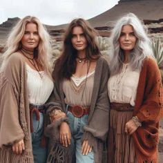 Boho Queens / Inspiration | Sand & Lava Boho Autumn Outfits, Wardrobe Color Guide, Hippy Clothes, Boho Autumn, Estilo Hippy