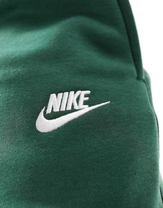 Joggers by Nike Can't go wrong in sweats Elasticized waistband Functional pockets Logo embroidery to thigh Regular, tapered fit Puma Shop, Cuffed Joggers, Black Jumper Dress, Modest Fashion Winter, Christmas Jumper Dress, Fleece Sweatpants, Jumpsuit Party, Leather Dresses, Maxi Dress Trend