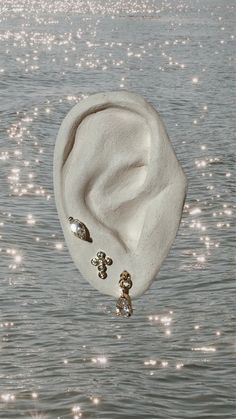 The tear-drop CZ stud earrings of your dreams. The perfect elegant addition to compliment your ear stack. ✦ Measure 11 mm long x 4 mm wide / 18K Gold Overlay Earring Stacks Small Ears, 3 Hole Earring Stack, Gold Percinings, Elegant Hypoallergenic Teardrop Piercings, Elegant Teardrop Piercings As Gift, Gold Hypoallergenic Teardrop Piercings, Gold Teardrop Minimalist Piercings, Minimalist Gold Teardrop Piercings, Hypoallergenic Gold Teardrop Piercings