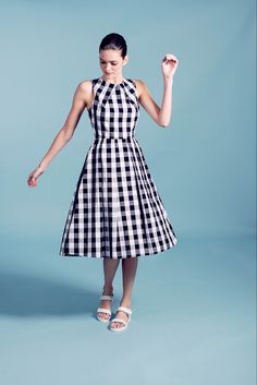 Rachel Antonoff Spring 2015 Checkered Clothes, Check Designs, Rachel Antonoff, Spring 2015 Fashion, Black White Outfit, Fashion Moments, 2015 Trends, Half Circle, Hottest Fashion Trends