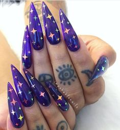 Pinterest: @ prettiiegorgeous ♥ Witchy Nails, Nails Yellow, Stiletto Nail Art, Pointed Nails, Purple Nail, Stiletto Nails Designs, Round Nails, Foil Nails, Oval Nails