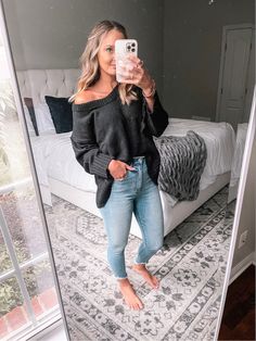 Woman in black chunky oversized sweater off the shoulder Oversized Comfy Sweater For Everyday, Comfy Oversized Sweater For Everyday, Oversized Crew Sweater For Fall, Mom Oversized Sweater, Cozy Oversized Everyday Sweater, Womens Fashion Casual College, Skirt Outfit Casual, Bell Bottom Jeans Outfit, Basic Girl Outfit