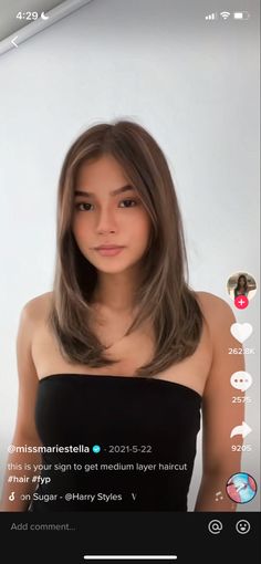 Maris Racal Haircut, Straight Hair Mid Length Haircut, Thinned Out Haircut, Mid Length Hair With Front Layers, Middle Length Haircut Straight, Straightened Hair With Layers, Long Bob Haircut With Layers Brunette, Soft Layers Mid Length Hair, Middle Layered Haircut