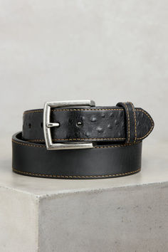 Made from genuine American bison leather with rich, mottled cowhide overlays, the hardworking Hidalgo belt offers a handsome finish to your everyday wear. Contrast Stitch, Calf Skin, Everyday Wear, Stitching