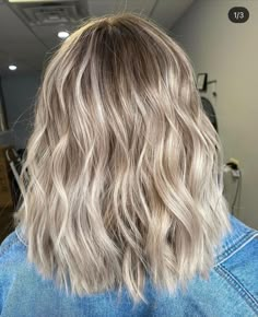 Long Bob Ash Blonde, Summer Blonde Bob, Blond Balayage Short Hair, Shoulder Length Hair Blonde Balayage, Balayage On Blonde Hair, Balayage Hair Blonde Bob, Cold Blonde Highlights, Highlights Blond, Short Blonde Hair Dark Roots