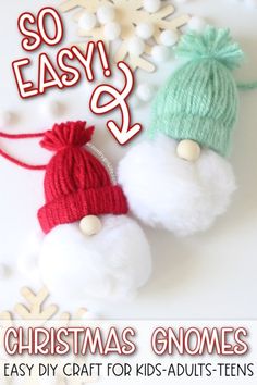 two christmas gnomes made out of yarn with snowflakes on the background and text overlay that says, so easy 2 christmas gnomes