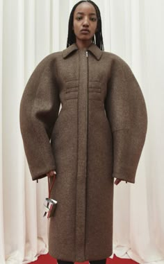 Outerwear Aesthetic, Coat Runway, Avant-garde Fall Workwear Outerwear, Oversized Structured Wool Outerwear, Avant-garde Fall Streetwear Outerwear, Brown Wool Coat, Luxury Full-length Brown Outerwear, Oversized Black Avant-garde Outerwear, Y Project