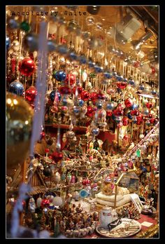 Christmas fair in Munich #InspiredBy #joingermantradition #germany25reunified Houses Kitchen, Christmas In Germany, German Christmas Markets, Christmas In Europe, Christmas Window Display, Christmas Markets Europe, German Christmas, Christmas Window, Christmas Past