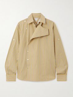 Bottega Veneta's Pre-Fall '24 collection elevates staples through unexpected details. This shirt is cut from striped cotton-poplin for a relaxed fit and designed with an off-center placket. Leave a few buttons undone to let the fabric drape. Fabric Drape, Shirt Detail, Cotton Poplin Shirt, Draped Fabric, Poplin Shirt, Pre Fall, Collar Shirts, Cotton Poplin, Striped Shirt