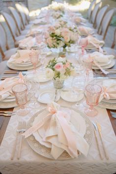 an image of a table setting for a wedding