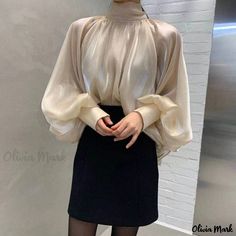 Olivia Mark - Loose-Fit High Neck Back Strap Lantern Sleeve Shirt Lantern Sleeve Shirt, Plus Size Camisoles, Color Blouse, Y2k Aesthetic Outfits, Loose Pullover, Top Shirt Women, Style Blouse, Bottoming Shirt, Loose Outfit