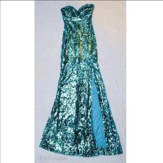 Awua Sequined Formal Dress. Floor Length With A Slit Up The Leg. Only Worn Once Size Small Colorful Dresses Formal, Aqua Dress, Prom Formal, Formal Dresses Prom, Formal Dress, Floor Length, Blue Green, Prom Dresses, Prom