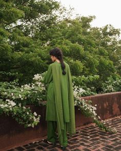 Indian Green Aesthetic, Desi Poses, Ethnic Aesthetic, Zara Shahjahan, Pakistani Culture, Page 404, Women Suits