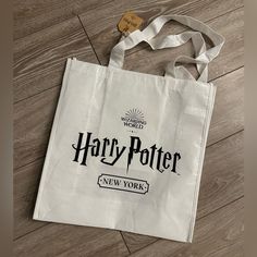 Nwt Harry Potter Newspaper White And Black Tote Bag Harry Potter Tote Bag, Harry Potter Newspaper, Black Tote, Black Tote Bag, Warner Bros, Womens Tote Bags, Newspaper, Harry Potter, White And Black