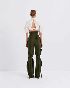 High waisted cargo pants features multi pockets and metal loop accessories. It fastens with a front zip closure. High Waisted Cargo Pants, Matching Sets Outfit, Book Clothes, Summer Party Dress, Cargo Pant, Swimwear Sale, Swimwear Tops, Bra Tops, Bottoms Pants