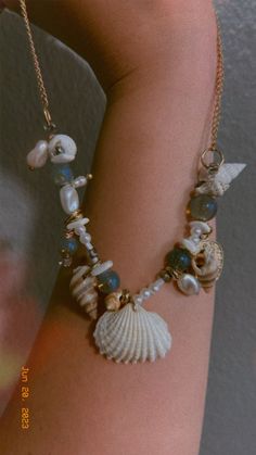 Micah Core Aesthetic, Siren Core Jewelry, Mermaid Inspired Jewelry, Mermaid Core Accessories, Diy Mermaid Jewelry, Kailani Core, Mermaid Core Necklace, Mermaid Core Party, Seashell Necklace Aesthetic