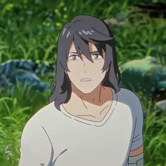 an anime character with long hair standing in the grass