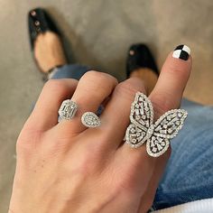 This stunning butterfly statement ring is covered in just the right amount of round and baguette diamonds. The stones are set meticulously in all the right places to complement the design. Available in 18k yellow, rose, or white gold 2.87ctw round diamonds 1.02ctw baguette diamonds 12g of gold Measures approximately 30mm x 20mm By Curated by AB Luxury Gold Butterfly Ring With Diamond Accents, Diamond Butterfly Ring For Wedding, Fine Jewelry Style, Luxury Gold Diamond Butterfly Ring, Luxury Gold Butterfly-shaped Ring, Butterfly Diamond Ring, Luxury Butterfly-shaped Fine Jewelry Rings, Diamond Butterfly Ring, Diamond Butterfly, Butterfly Ring