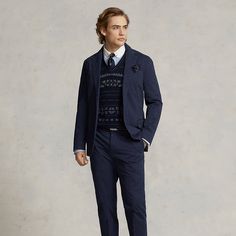 These flat-front trousers are crafted with a custom stretch chino cloth that is peached and washed for enhanced softness. Suit Trousers, Cotton Chinos, Stretch Chinos, Chino Trousers, Ralph Lauren Home, Trouser Suits, Mens Trousers, Ralph Lauren Men, Womens Fall