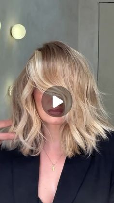 Blond Shag, Pelo Bob Ondulado, Ombre Blond, Creamy Blonde, Bob Hair, Blonde Bobs, Hair Cut, Bobs Haircuts, Bob Hairstyles