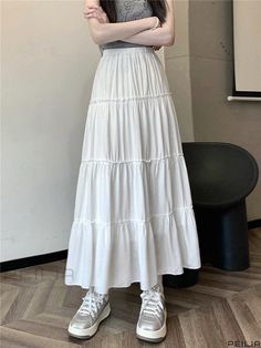 White Cake-inspired High-Waisted Midi Skirt with Flowy Hem Double Layer Cake, Long Skirt Casual, Skirts Midi High Waisted, Square Dancing, Dance Skirt, White Cake, Dance Performance, Casual Skirt, Types Of Skirts