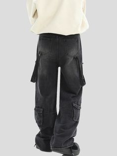 WN7216
■size(cm)




Length
 

Waist
 

Hip
 




S


101


63


99




M


102


67


103




L


103


71


107




XL


104


75


111




■material
cotton 55% polyester 29% viscose rayon 16% Black Utility Jeans With Cargo Pockets, Black Casual Jeans With Side Pockets, Casual Black Jeans With Side Pockets, Casual Black Washed Cargo Jeans, Black Techwear Jeans For Fall, Black Denim Bottoms With Multiple Pockets, Urban Black Cargo Style Jeans, Casual Black Cargo Jeans For Fall, Casual Black Jeans With Pockets