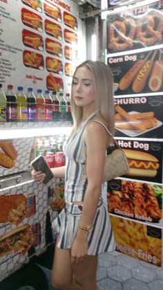 Chicken Kebabs, Corn Dogs, Hot Dogs, On Instagram, Clothes, Instagram, Black