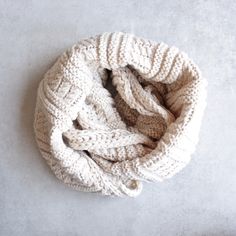 cozy knit infinity scarf oatmeal Bohemian Winter, Pics Ideas, Knit Infinity Scarf, Fall Clothes, Fall Accessories, Cozy Knit, Love Crochet, Winter Clothes, Cozy Knits