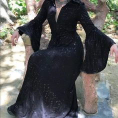 New Opal Moon Designs Dark Sparkle Cloak With Hood In Onyx Black. Gorgeous Soft And Very Sexy With A Touch Sequins Great For A Witch Ceremony Ritual Photo Halloween Wedding Shoot Size Large Very Well Made Witch Ceremony, White Cape Blazer, Hood Wedding, Cloak With Hood, Cloak Dress, Photo Halloween, Fantasy Witch, Plaid Capes, Moon Designs