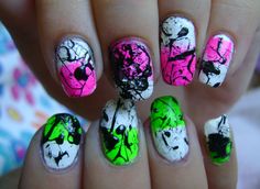 TUTORIAL: Create splatter nails using a straw Splatter Nails, Short Nails Art, Super Nails, Neon Nails, Spring Nail, Nail Designs Spring