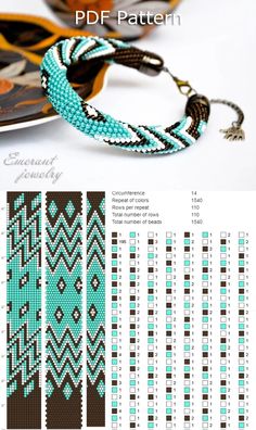 the pattern for this bracelet is made with different colors and designs