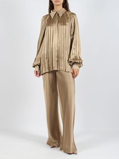 Alberta Ferretti pleated satin shirt. - FW24 - Regular fit - Pointed collar - Hidden button closure - Raglan sleeve - Single-button cuffs - Asymmetric hem - Made in Italy - 64% Acetate, 36% Silk Elegant Pleated Silk Blouse, Elegant Silk Pleated Blouse, Formal Pleated Silk Blouse, Elegant Pleated Silk Tops, Chic Pleated Silk Top, Chic Silk Pleated Top, Elegant Pleated Evening Blouse, Elegant Pleated Blouse For Evening, Spring Formal Pleated Blouse