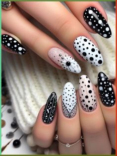 Black And White Nail Patterns, Polka Dots Nails Design, Black And White Dot Nails, Black And White Nail, Black And White Nail Designs, Popular Nail Art, Sleep Token