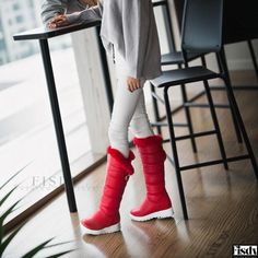 Fisdy - Botas de invierno con auténtica piel de conejo, suela gruesa y caña alta para mayor calidez y estilo Stylish Snow Boots, Fur Snow Boots, Tube Design, Warm Snow Boots, Japanese Outfits, Rabbit Fur, Boots Shoes, Olivia Mark, Snow Boots