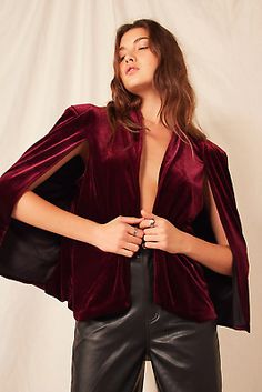 Premium Quality Free People Ever After Velvet Cape Caplet Jacket-OS-$98- A MUST HAVE A618-7, Women's Coats Jackets Boho Velvet, Free People Kimono, Concert Party, Velvet Cape, Structured Shoulder, Free People Velvet, Plaid Poncho, Daisy Jones, Cape Jacket