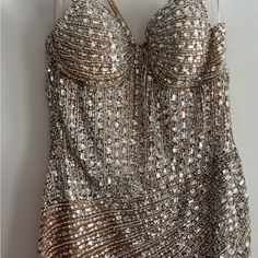 Sparkle Evening Gown, Tan Prom Dress, Poshmark Dresses, Dresses Sparkle, Portia And Scarlett, Scarlett Dresses, Prom Inspo, Shimmer And Shine, Shimmer N Shine