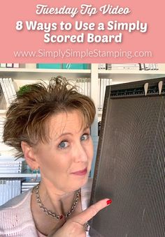 a woman looking at a computer screen with the words 8 ways to use a simply score board