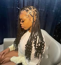 Knotless Box Braids With Heart On Side, Goddess Braids With Heart On The Side, Heart Shaped Parts Box Braids, Hair Styles With Hearts, Heart On The Side Braids, Jumbo Knotless With Heart, Heart Braids With Beads, Box Braids With Heart Design, Heart Braids Black Women