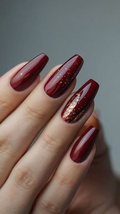 trendy burgundy nail designs in dark red hues for a polished look From classy black and short French tips to chrome and acrylic short nails these elegant nail art ideas are perfect for your next manicure Boost your nail game with sophisticated burgundy nail designs.
#burgundynails #nailtypes #nail shape chart #nudenails
#minimalistnails #frenchnails #winenails #winerednails
#unghiebordeauxgel #redwinenails #unghiebordeaux