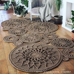 Crochet Oval Rug, Crochet A Rug, English Rug, Small Round Rug, Crochet Bathroom, Huge Rugs, Crochet Lamp, Crochet Rugs, Russian Crochet