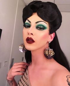 violet chachki Vintage Makeup Looks, Violet Chachki, Avant Garde Makeup, Ya Filthy Animal, Filthy Animal