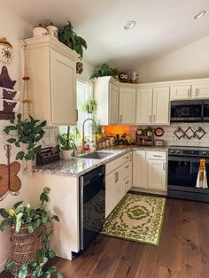 the kitchen is clean and ready for us to use it's new flooring