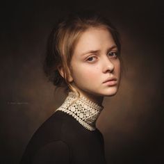 Fine Art Portrait Photography, Facebook Website, Fine Art Portraiture, Classic Portraits, Portrait Lighting, Photographie Portrait Inspiration, Foto Tips, Fine Art Portraits, Female Portraits