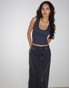 Deep V Top Outfit, Tank Top Long Skirt, 2000s Formal Outfits, Small Tops Outfits, Boho Inspo Outfit, Josie Top Outfit, White Silk Top Outfit, Cute Basic Tops, 90s Model Street Style