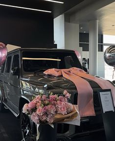 Gwagon Mercedes Aesthetic, Lavish Lifestyle, Black Suv With Pink Bow, Gwagon Mercedes Aesthetic Pink, Black Mercedes-benz With Pink Bow, Luxury Mercedes Aesthetic, G Wagon With Bow, Boujee Pink Aesthetic, Girly Mercedes Benz