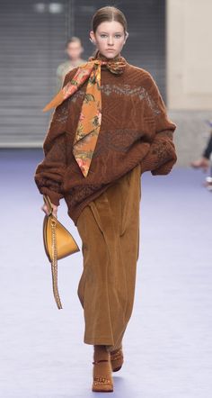 Boho Chique, Runway Collection, 가을 패션, Mode Vintage, Looks Style, Mode Inspiration, 70s Fashion, London Fashion, London Fashion Week