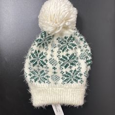 Charming Charlie Cozy Warm Hat With Pompom Green & White Nwt Box 4 White Winter Hat, One Size Fits All, White Winter Hat One Size Fits All, White Winter Hat One Size, Cozy White Hat, White One-size Hat For Winter, White Soft Knit Winter Hat, Trendy Warm White Hat, Trendy White Warm Hats, Casual White Hats For Cold Weather