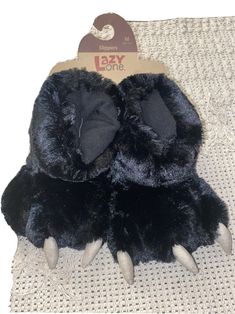 LAZY ONE SLIPPERS Black Bear NEW W/TAGS Age 13-3 MEDIUM Black Fur Claws. Puffy Shoes, Bear Claw Slippers, Claw Slippers, Halloween Slippers, Bearpaw Slippers, Muddy Buddy, Paw Slippers, Fun Slippers, Bear Slippers